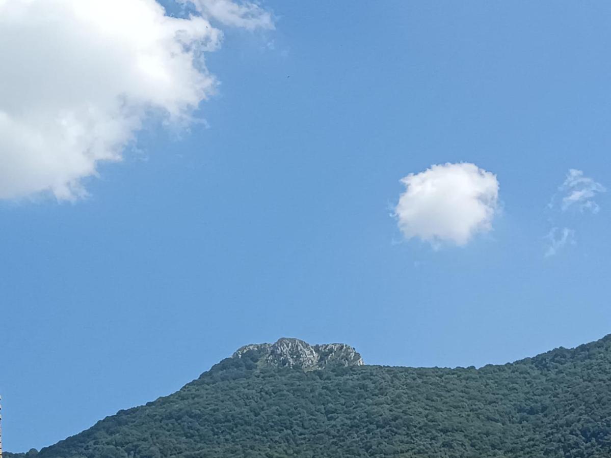 ヴァルブローナI Tre Moschettoniアパートメント エクステリア 写真